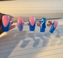 Load image into Gallery viewer, Press•on Nails
